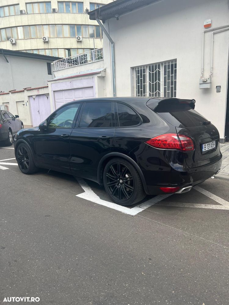 Porsche Cayenne 3.0TD TipTronic - 13