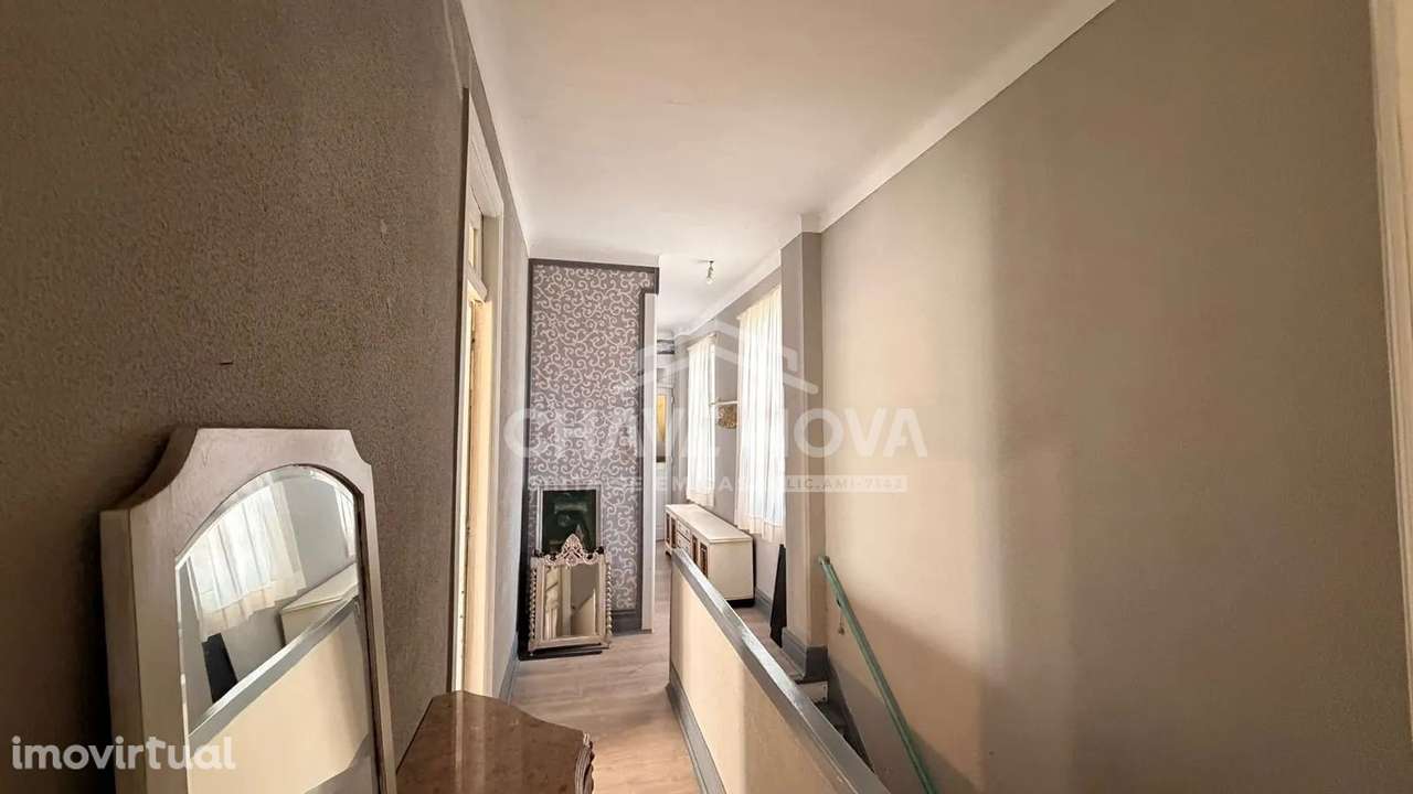 Andar moradia T4 | Vila Nova de Gaia - Grande imagem: 5/16