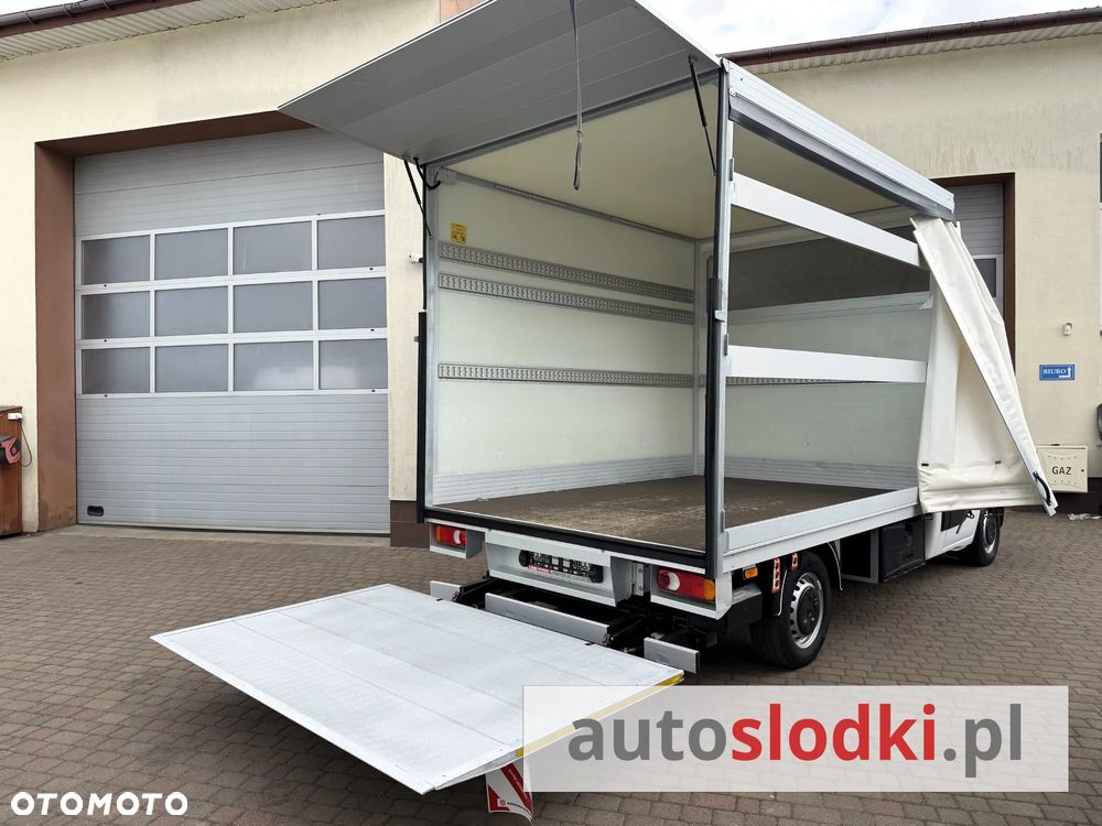 Renault Master Firanka Kontener Winda - 2