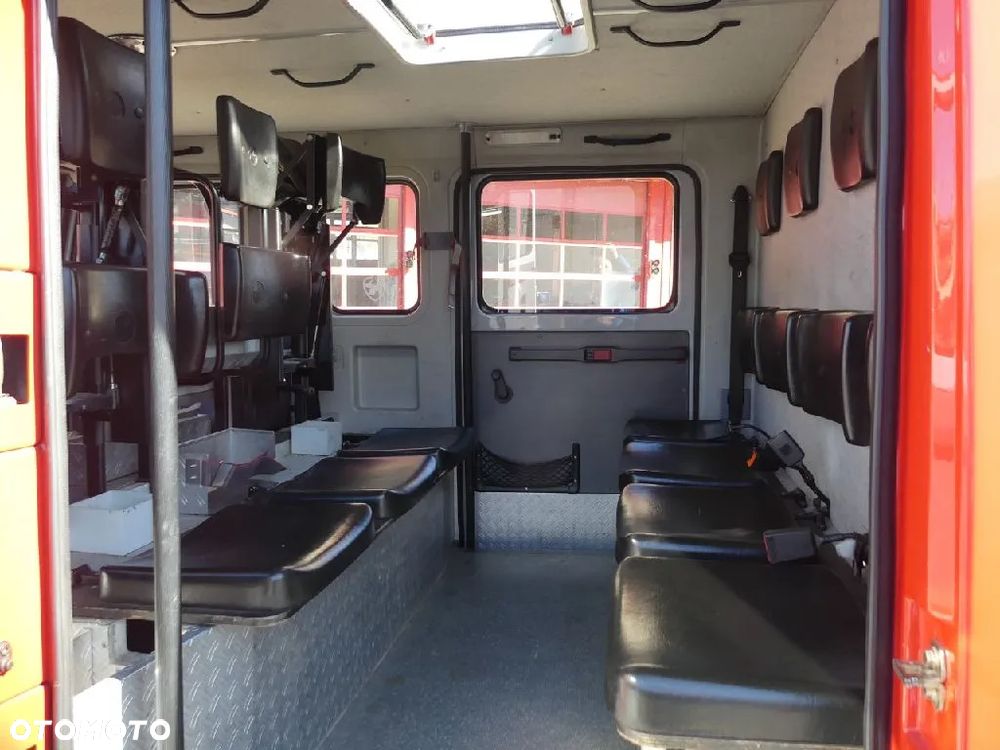 Mercedes-Benz 814F Wóz strażacki - 23