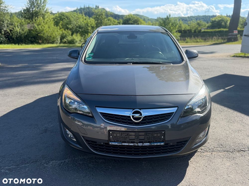 Opel Astra 1.4 Turbo Cosmo - 9
