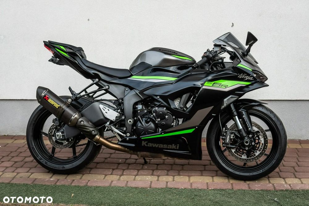 Kawasaki ZX - 3