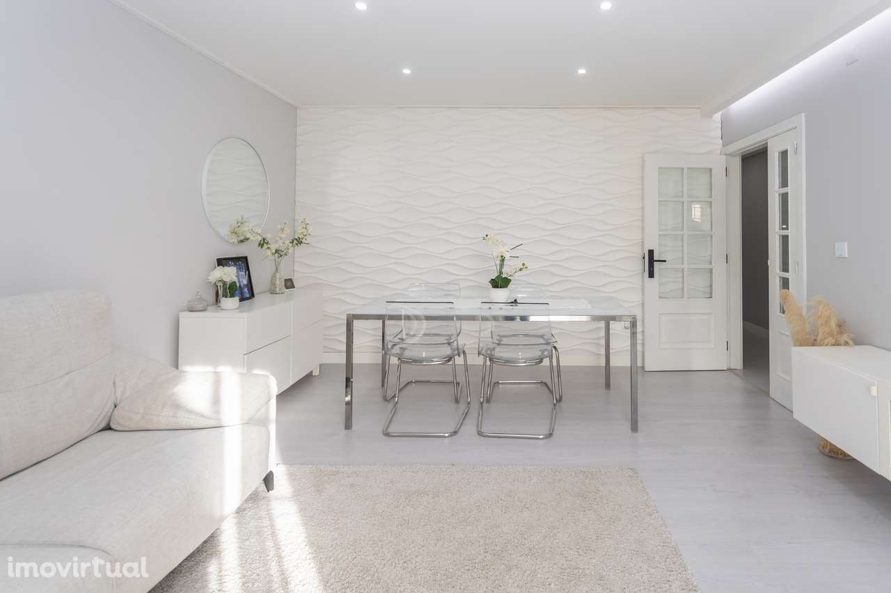 Andar de moradia T3 com logradouro independente - Grande imagem: 4/32