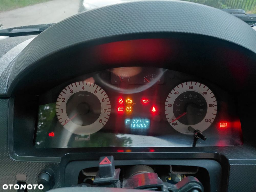 Mazda Tribute - 18