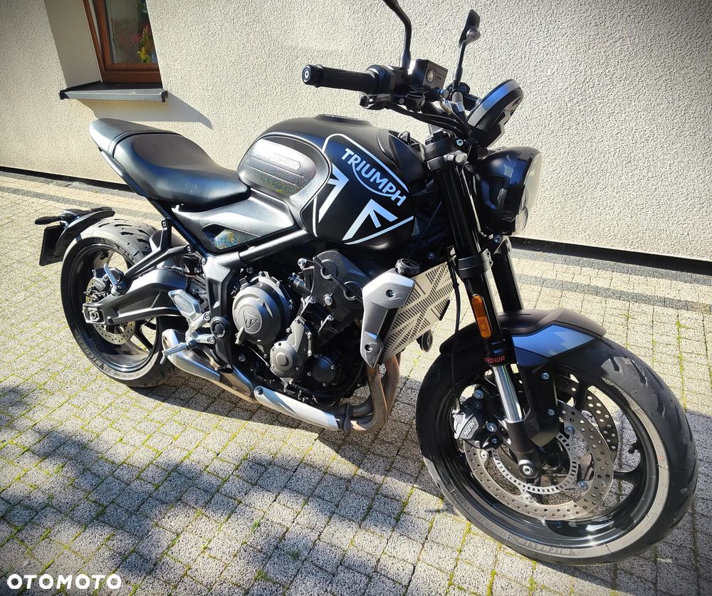 Triumph Trident - 4