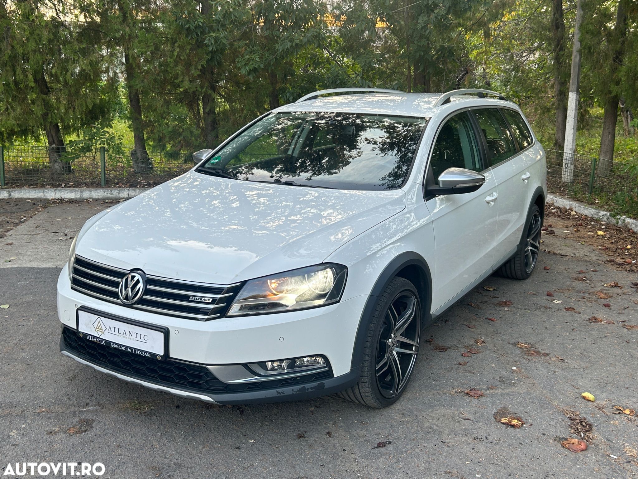 Volkswagen Passat Alltrack 2.0 TDI 4Motion DSG BlueMotion Tec - 1