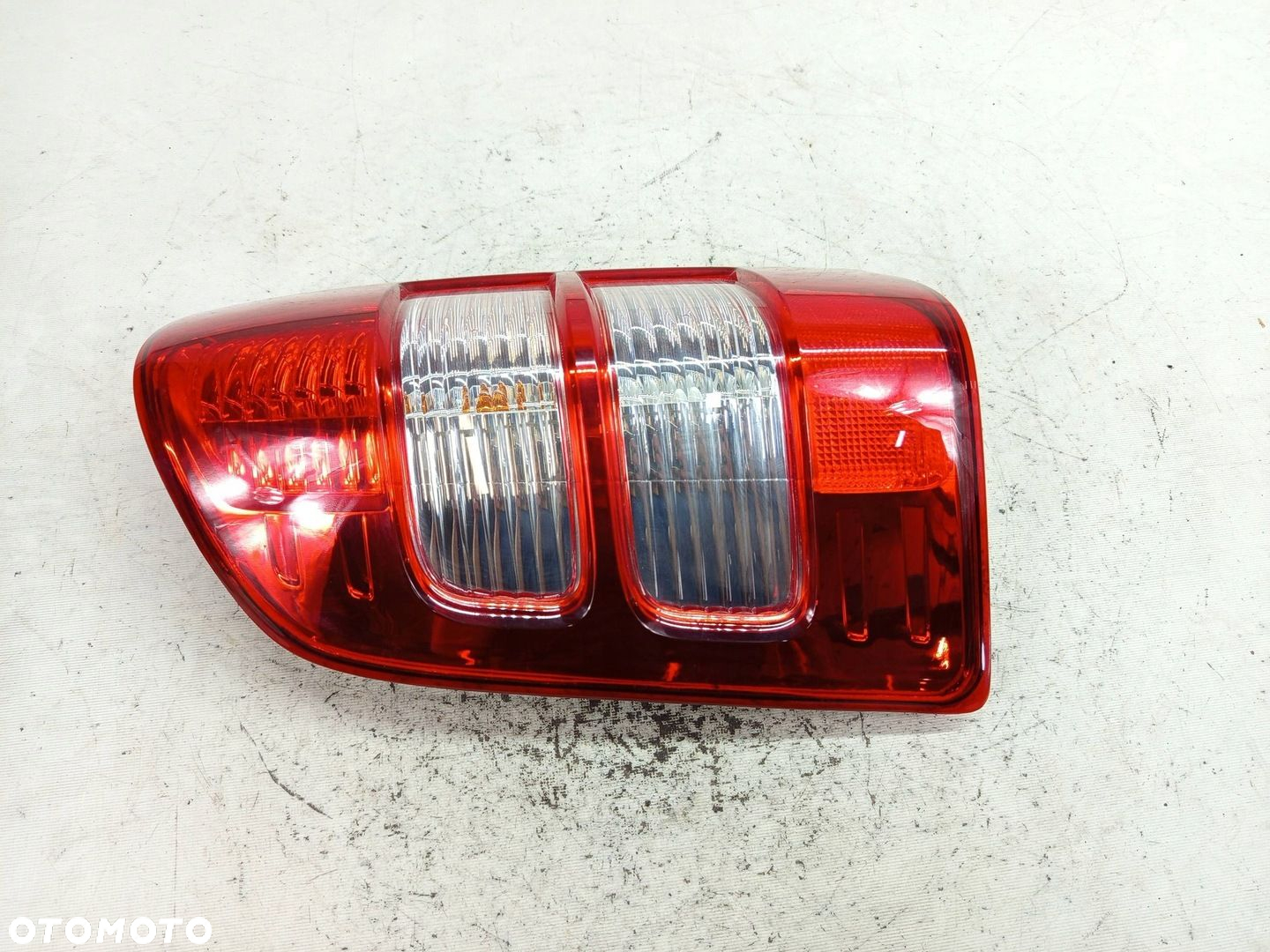 LAMPA LEWY TYŁ LEWA TYLNA FORD RANGER 06-10 - 2