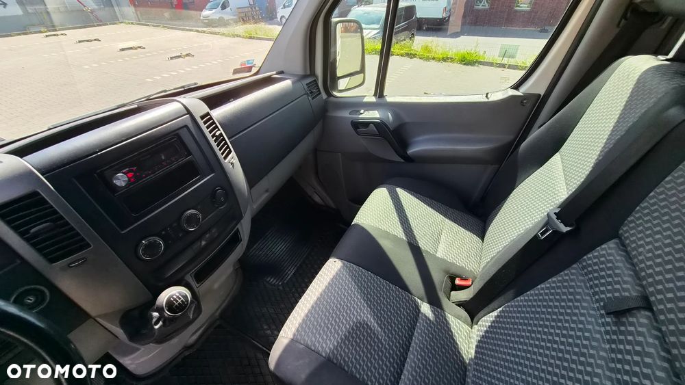 Volkswagen Crafter - 9