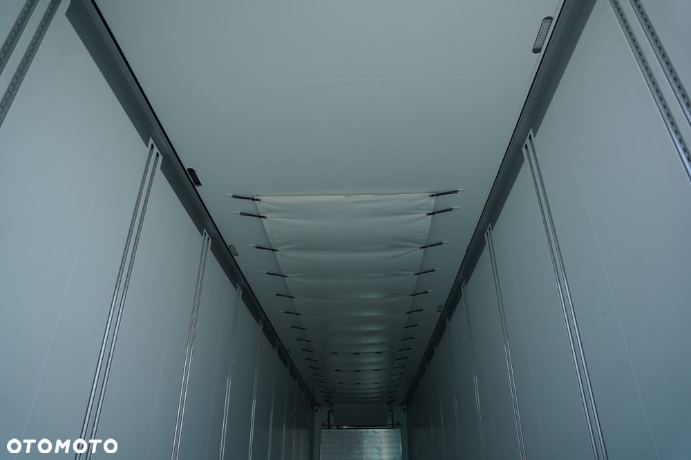 Schmitz Cargobull CHŁODNIA / THERMO KING SLX 300 / DOPPELSTOCK / 2025 ROK / - 17