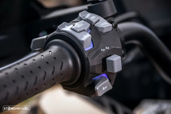 Voge 625 DSX Black Knight - 9