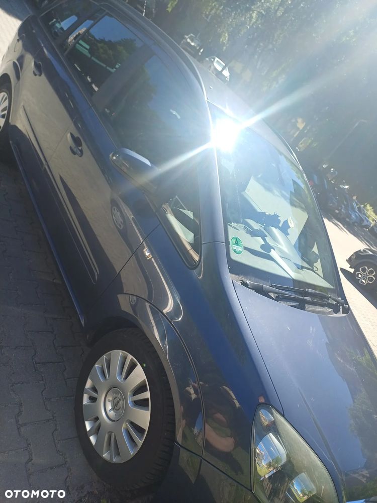 Opel Zafira - 7