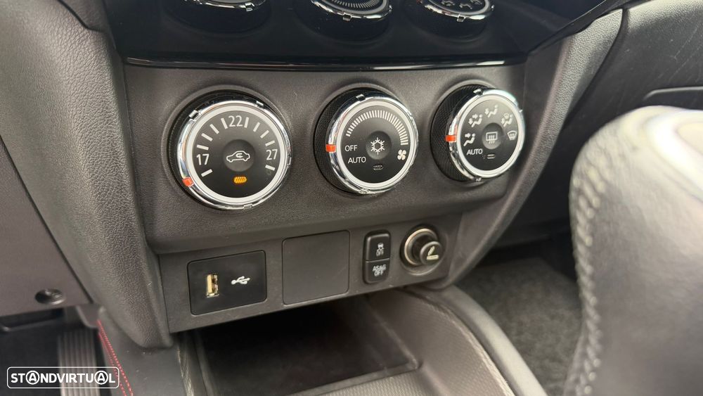 Mitsubishi ASX 1.6 MIVEC Intense - 37