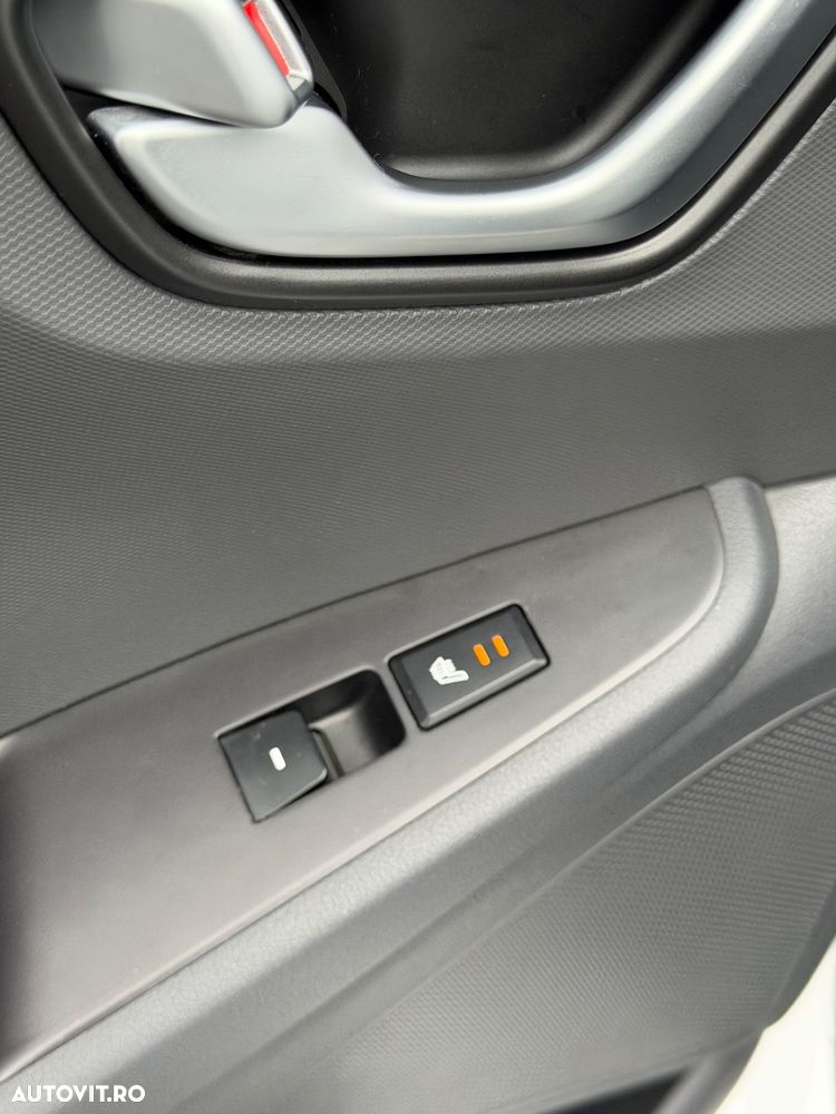 Hyundai IONIQ Hybrid 1.6 GDI Premium - 9