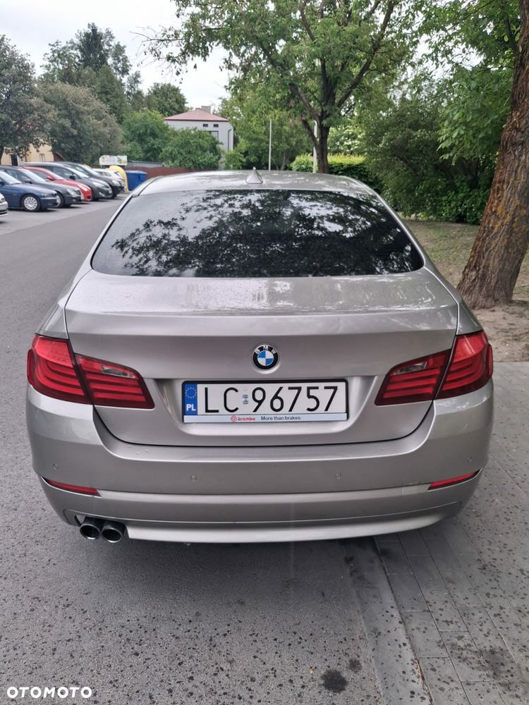 BMW Seria 5 520d - 4