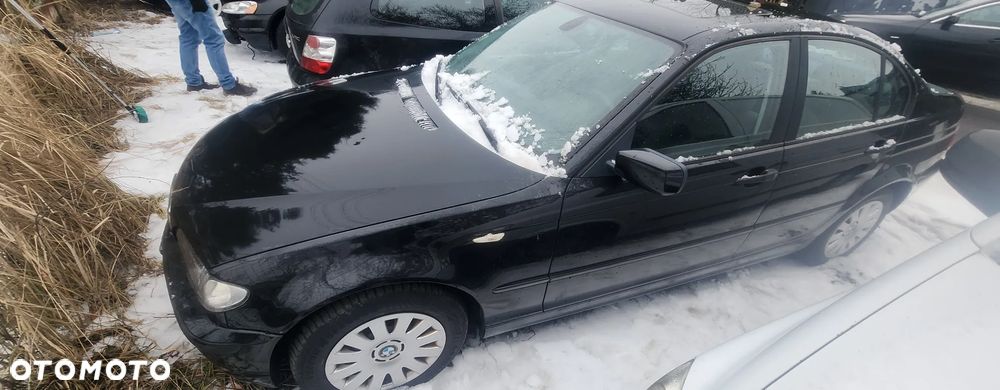 BMW Seria 3 318i - 5