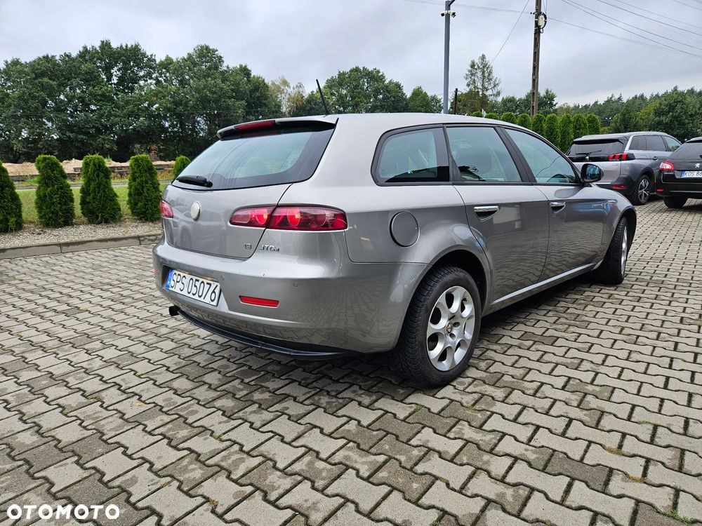 Alfa Romeo 159 1.9 JTDM 8V DPF Distinctive - 2