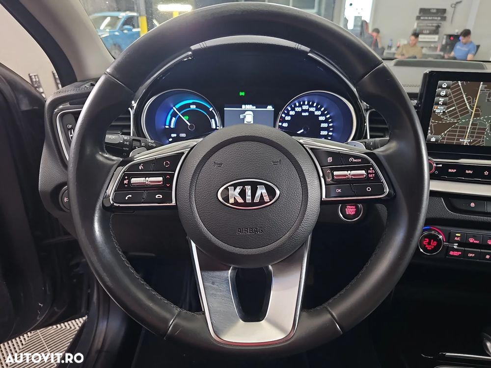 Kia XCeed - 17