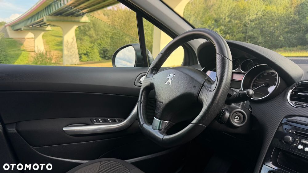 Peugeot 308 1.6 Premium - 16