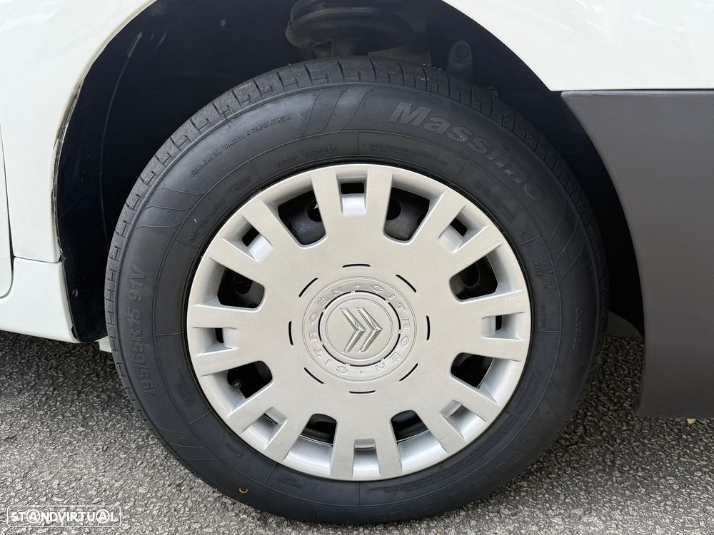 Citroën Berlingo 1.6 HDI 3 Lug forrada alcatifa - 12