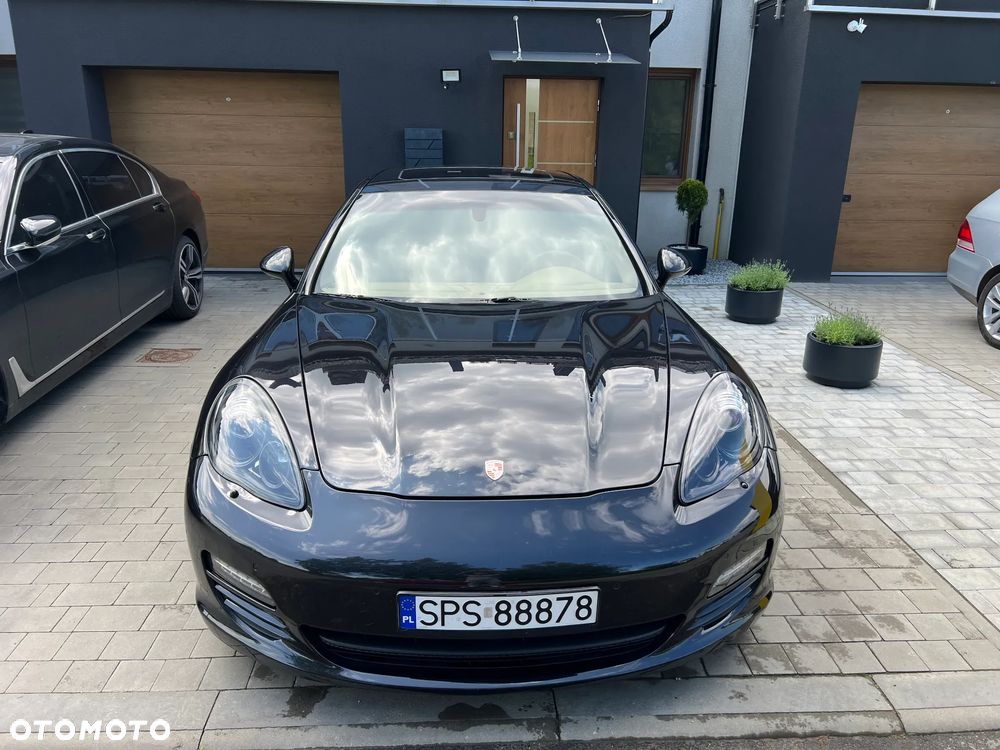 Porsche Panamera 4S - 2