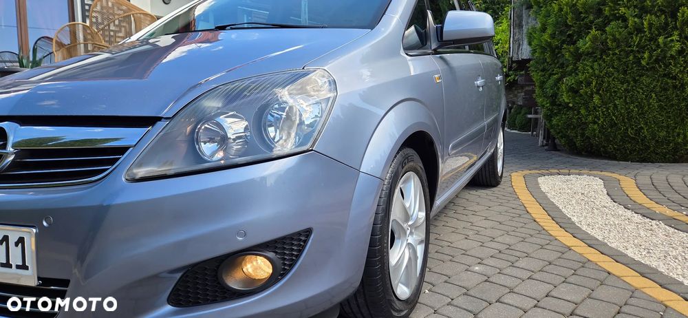 Opel Zafira 1.8 Elegance - 21