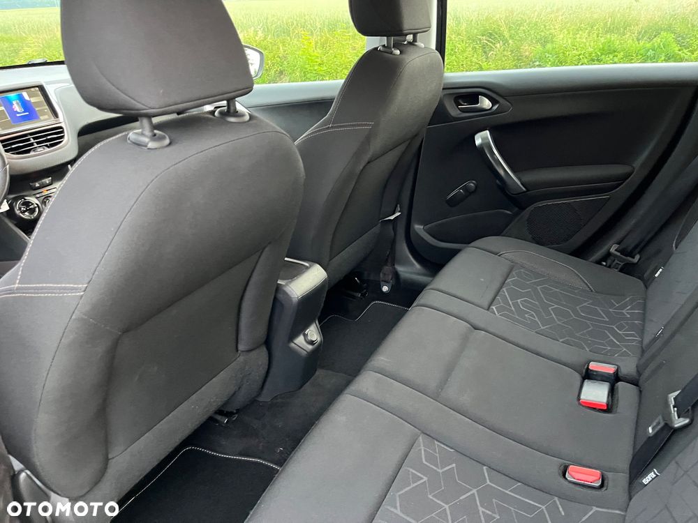 Peugeot 2008 PureTech 82 Active - 19