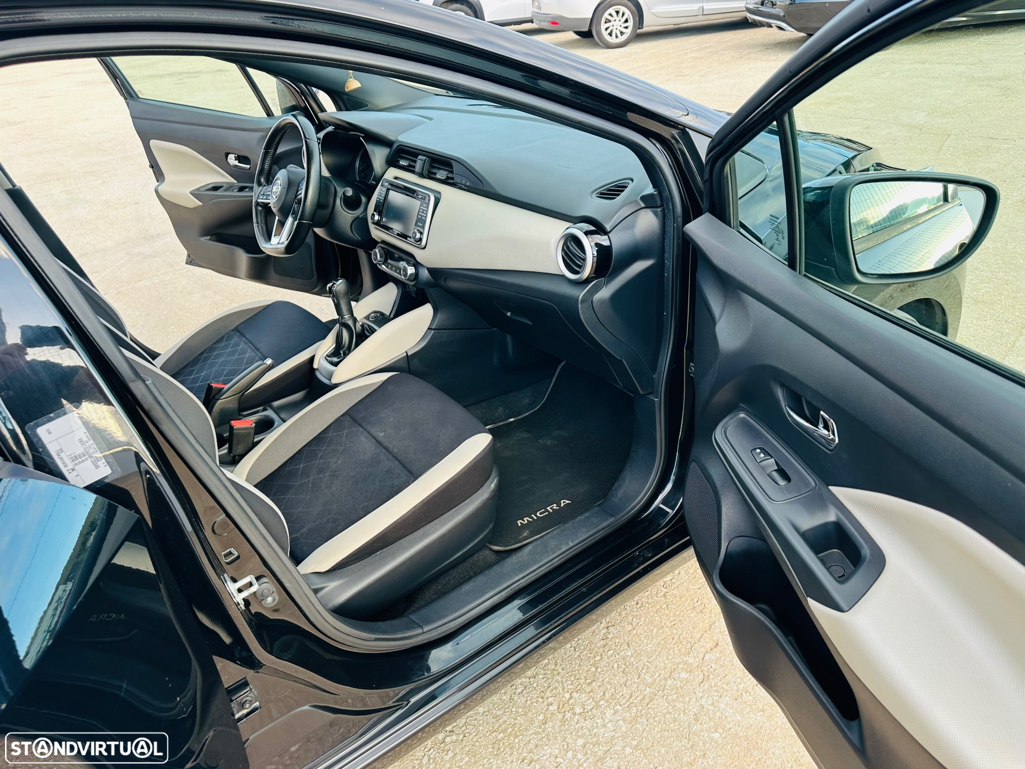 Nissan Micra 1.5 dCi N-Connecta Lifestyle S/S - 32