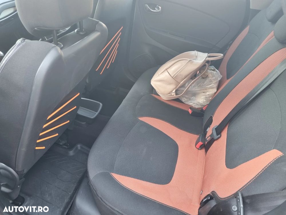 Renault Captur - 21