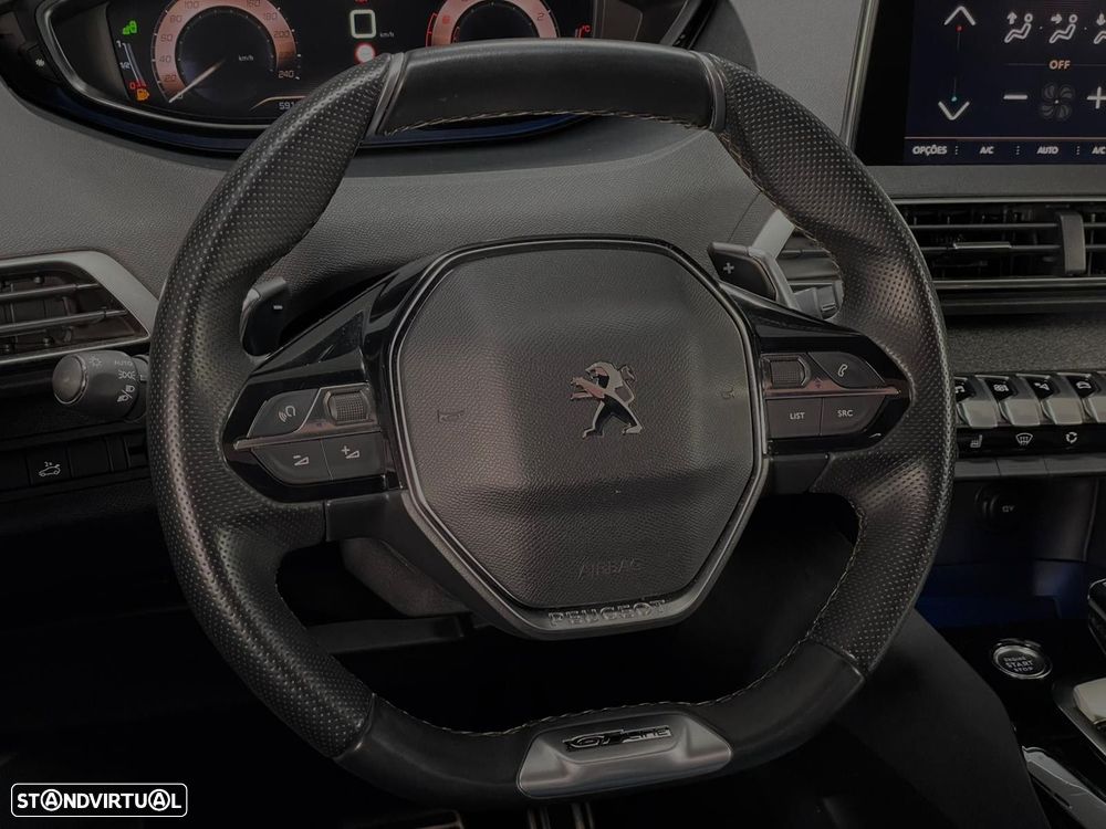 Peugeot 3008 1.6 PureTech GT EAT8 - 10