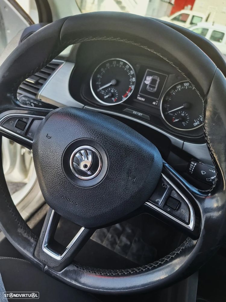 Skoda Fabia 1.4 TDI Monte Carlo DSG - 10