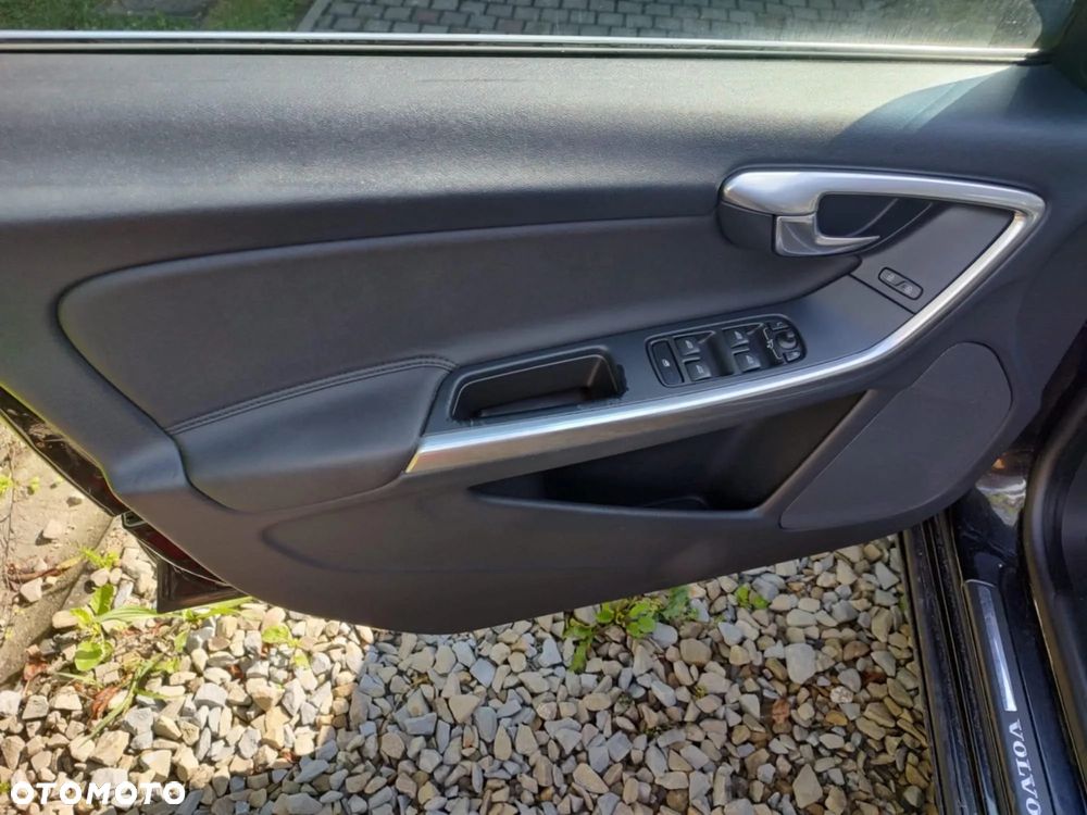 Volvo V60 D2 - 35
