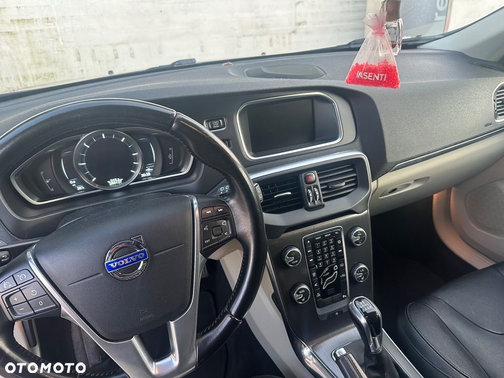 Volvo V40 - 10