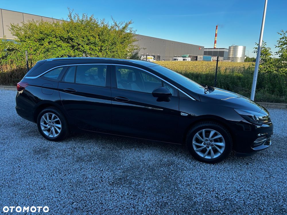 Opel Astra 1.2 Turbo Business Edition - 17