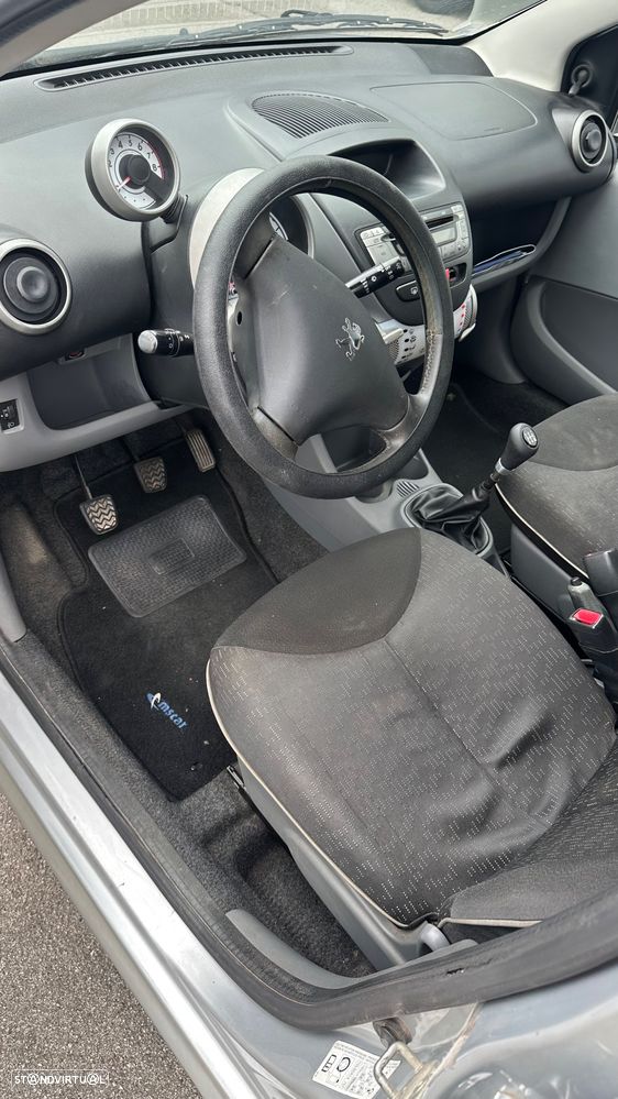 Peugeot 107 1.0 Black&Silver - 6