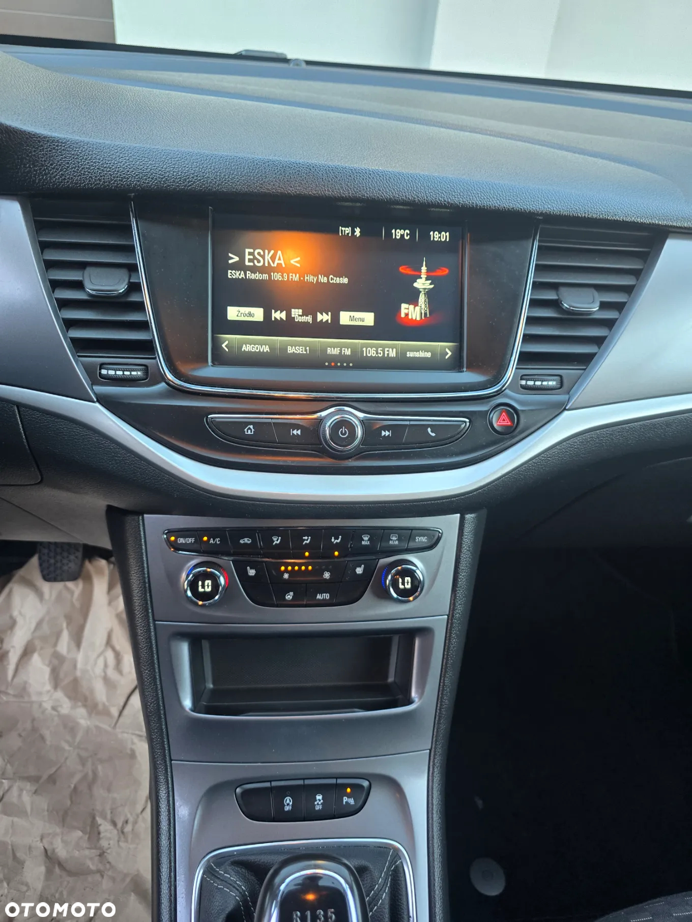 Opel Astra 1.5 D Start/Stop Sports Tourer Business Edition - 19