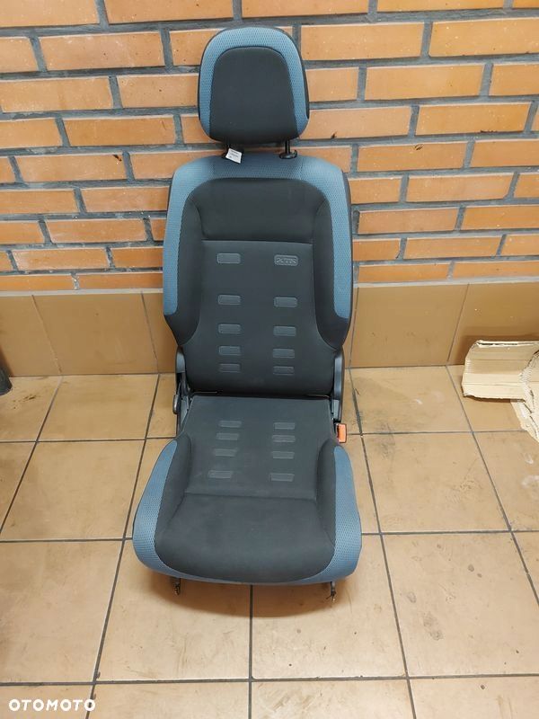 citroen berlingo ii iii fotel prawy tył tylny - 1