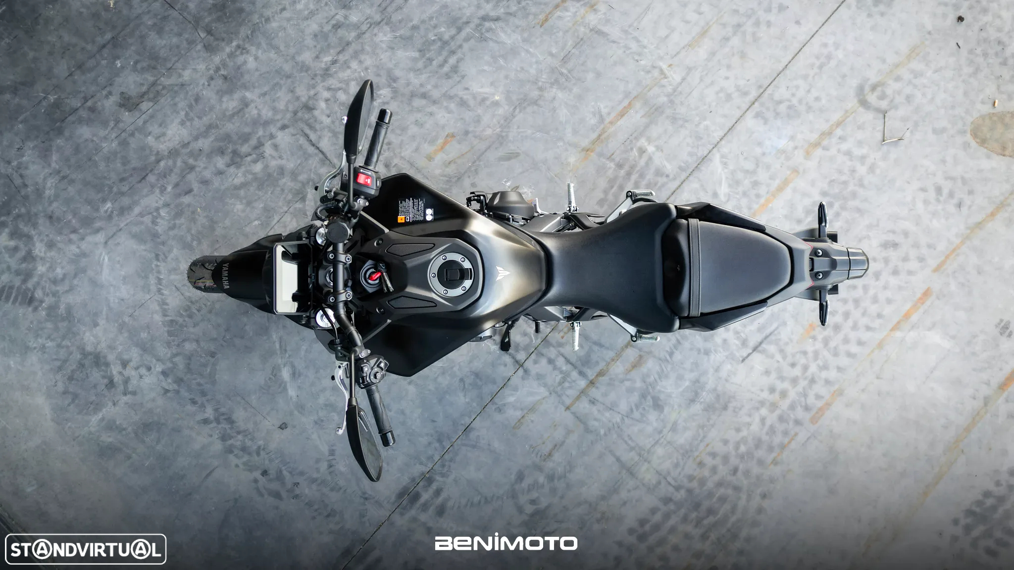 Yamaha MT-09 - 3