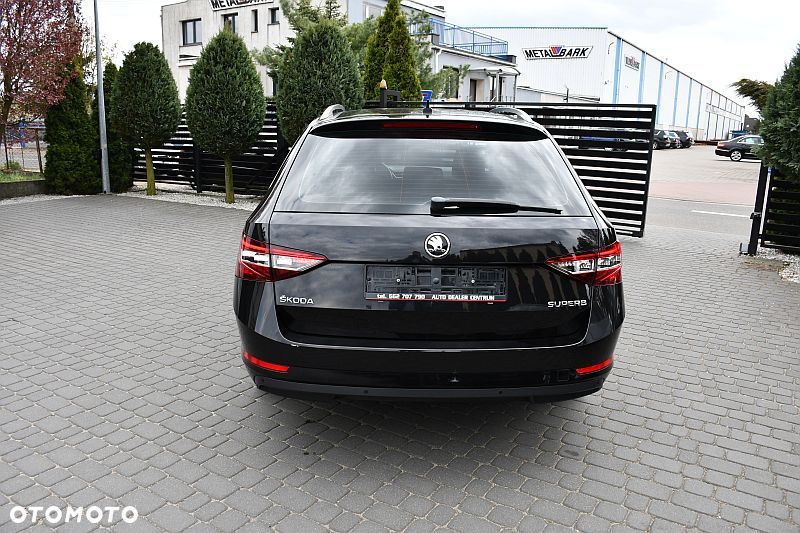 Skoda Superb 1.4 TSI ACT Style - 31