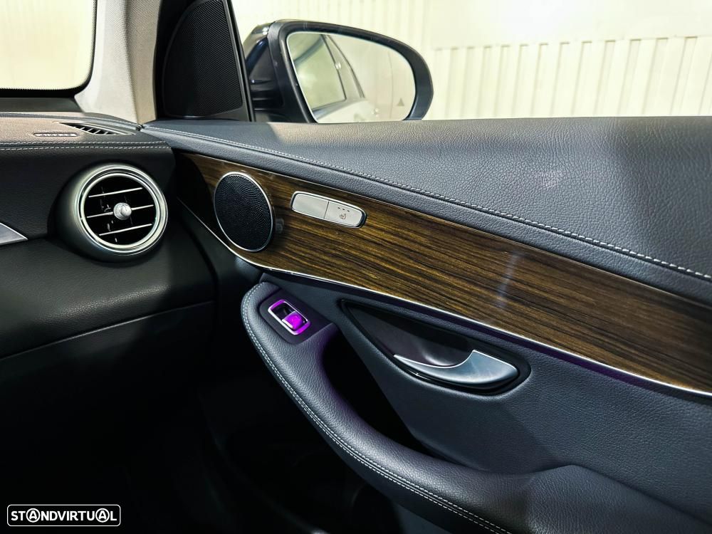 Mercedes-Benz GLC 300 e 4Matic 9G-TRONIC Edition AMG Line - 27