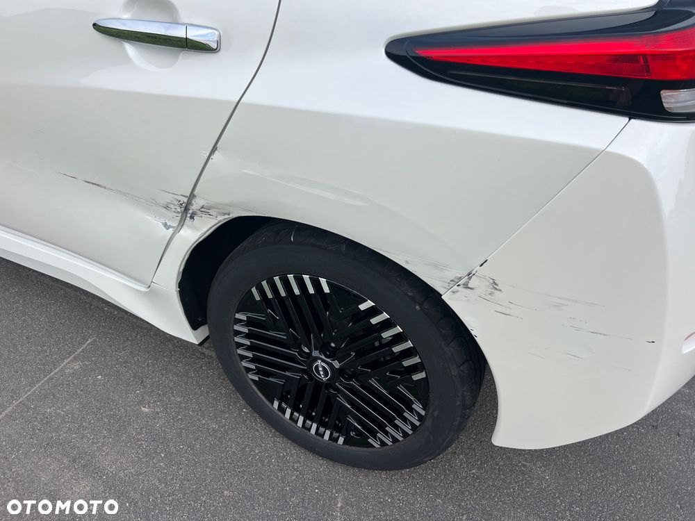 Nissan Leaf 62 kWh e+ N-Connecta - 8