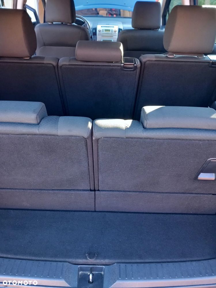 Toyota Corolla Verso - 6