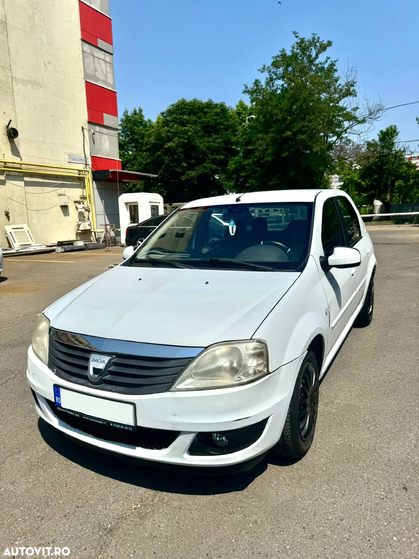 Dacia Logan - 1