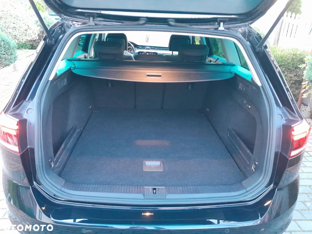Volkswagen Passat 2.0 TDI SCR Comfortline DSG - 22