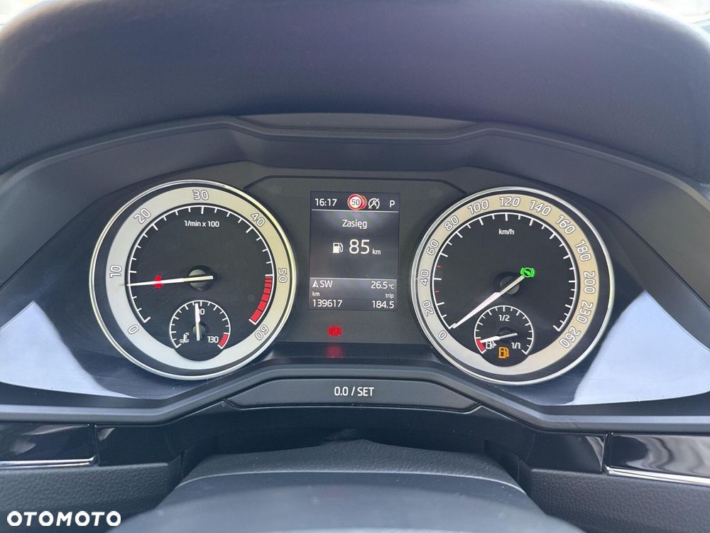 Skoda Superb 2.0 TDI SCR 4x4 L&K DSG - 20