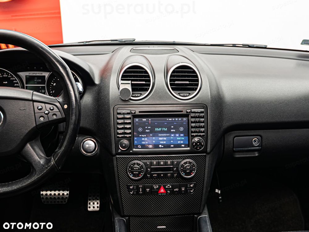 Mercedes-Benz ML - 21