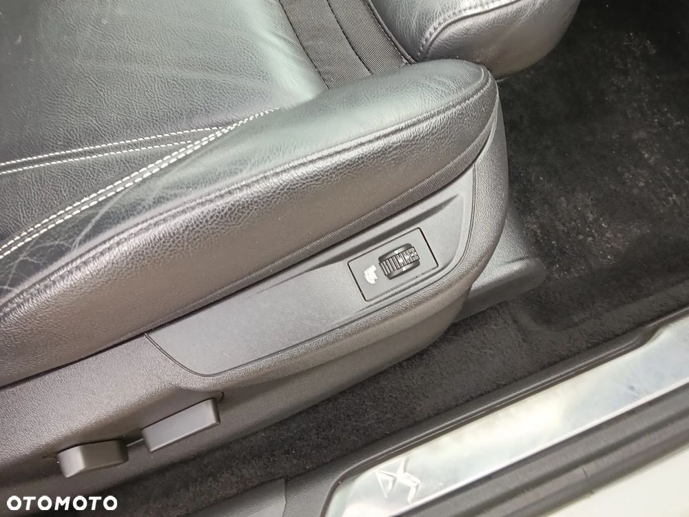 DS Automobiles DS 5 - 10