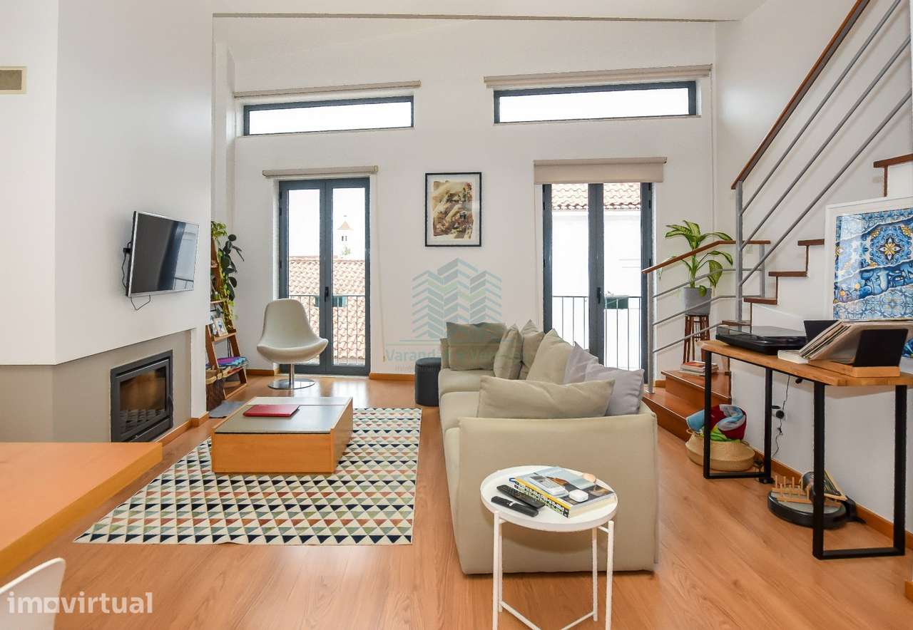 Apartamento T2 Duplex com parqueamento - Riachos - Torres Novas - Grande imagem: 2/29