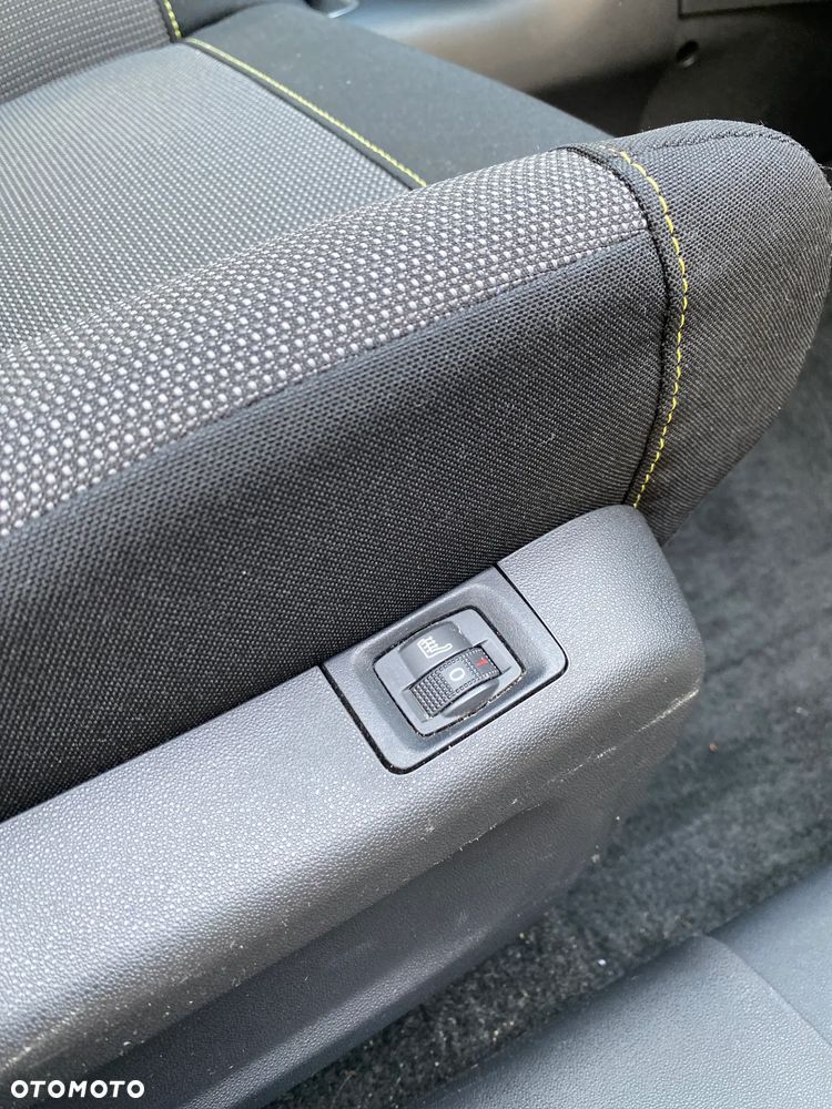 Citroën C3 1.2 PureTech Shine EAT6 - 16
