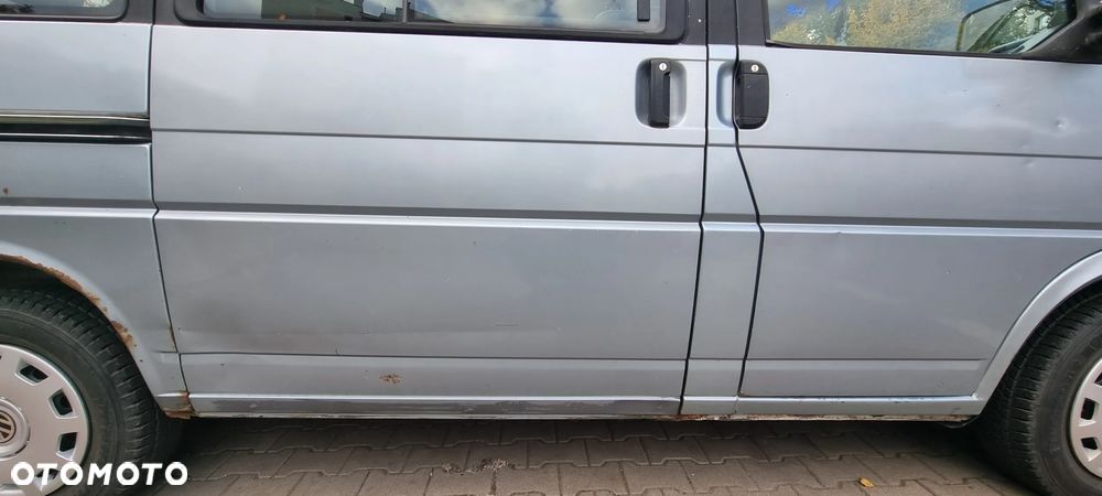 Volkswagen Multivan - 3