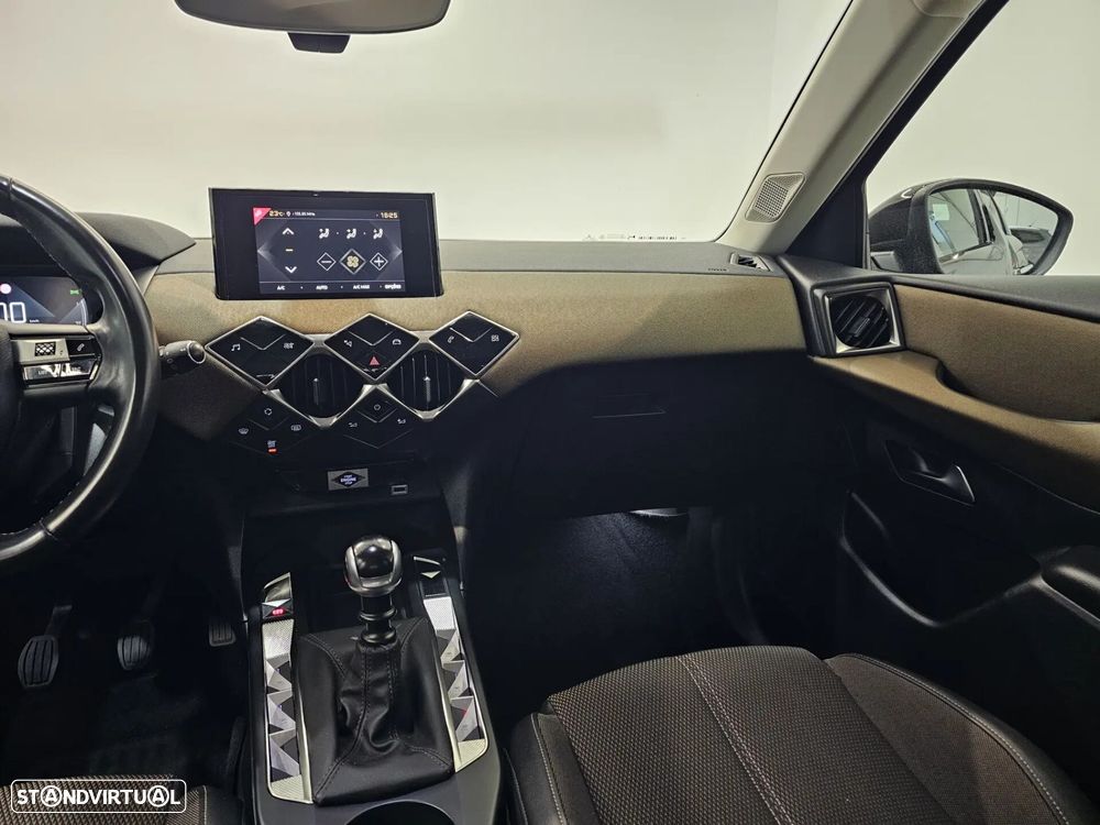 DS DS3 Crossback PureTech 100 CHIC - 11
